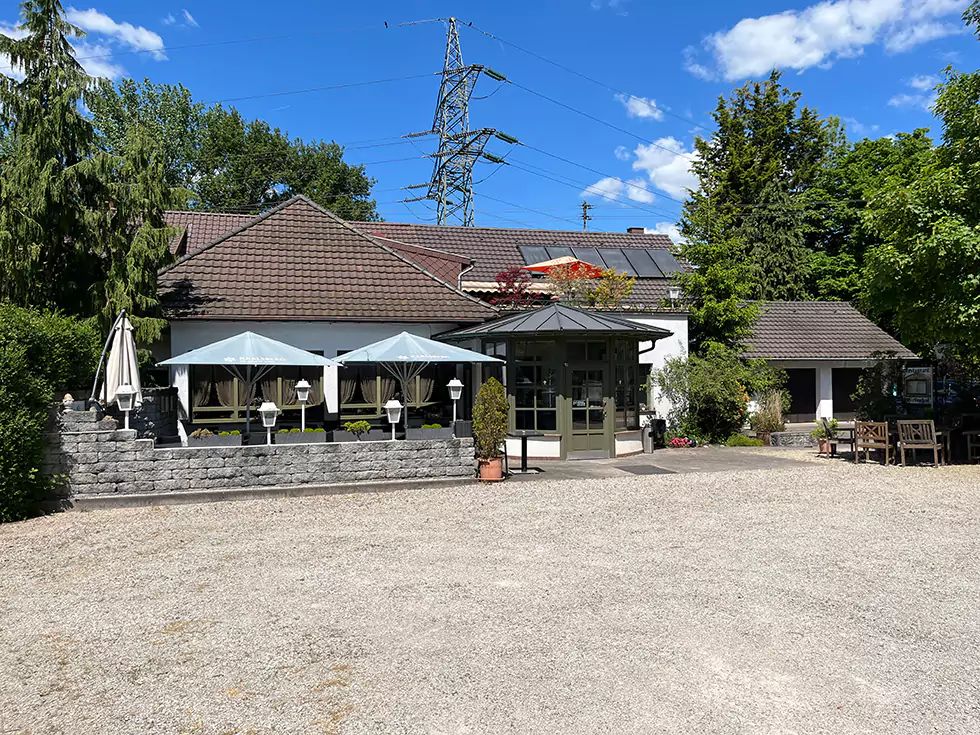 Der Birkenhof in Körprich von außen an einem schönen Sommertag
